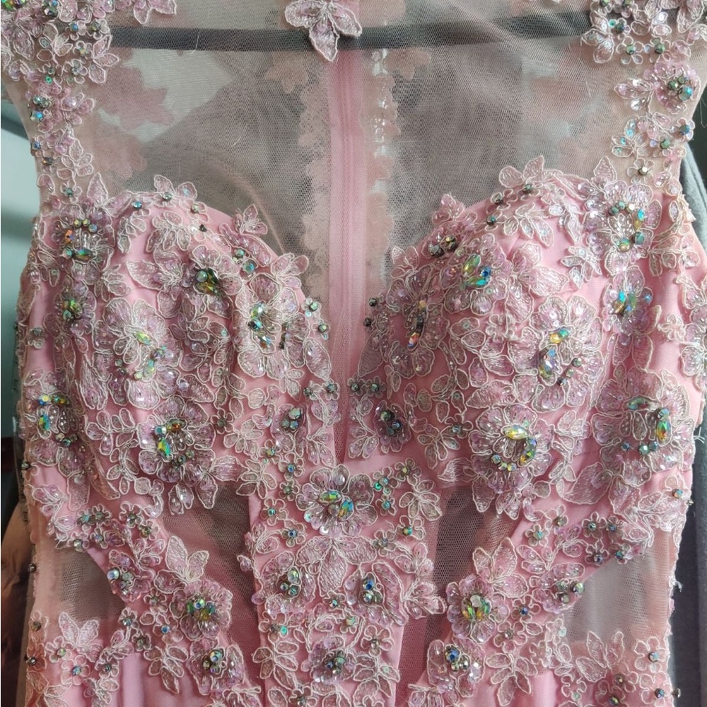 Elegant Pink Floral Embellished Prom Dress